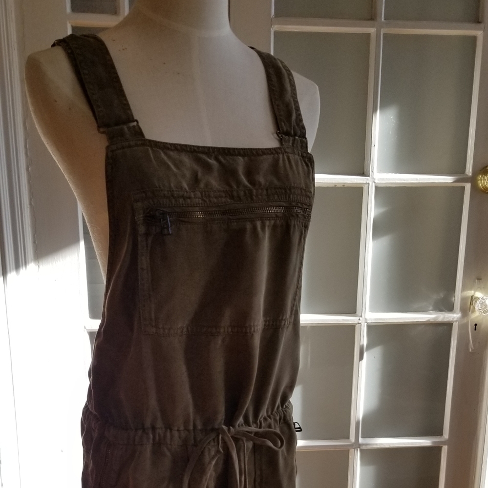 Nice jumpsuit